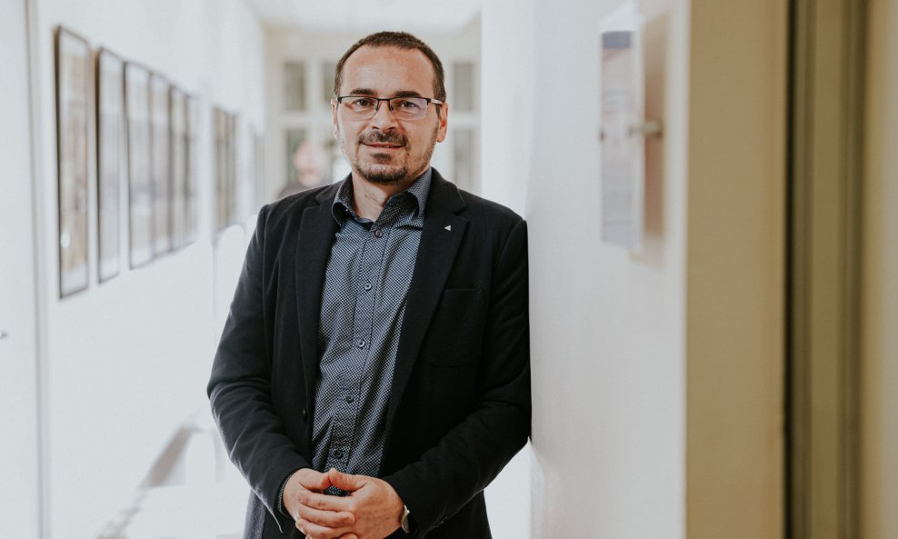 Pročelnik Odjela za sociologiju Hrvatskog katoličkog sveučilišta Mario Bara