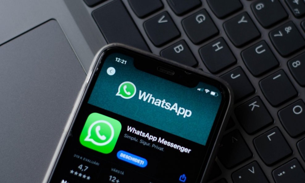 WhatsApp / Ilustracija