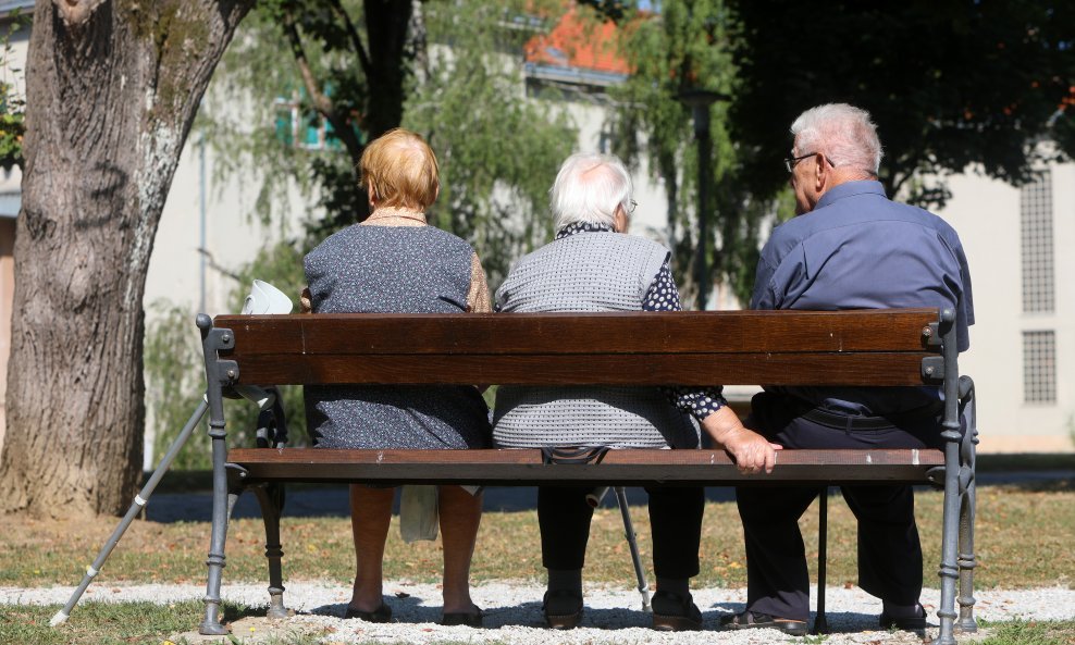 Umirovljenici, ilustrativna fotografija