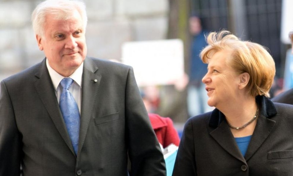 Horst Seehofer i Angela Merkel