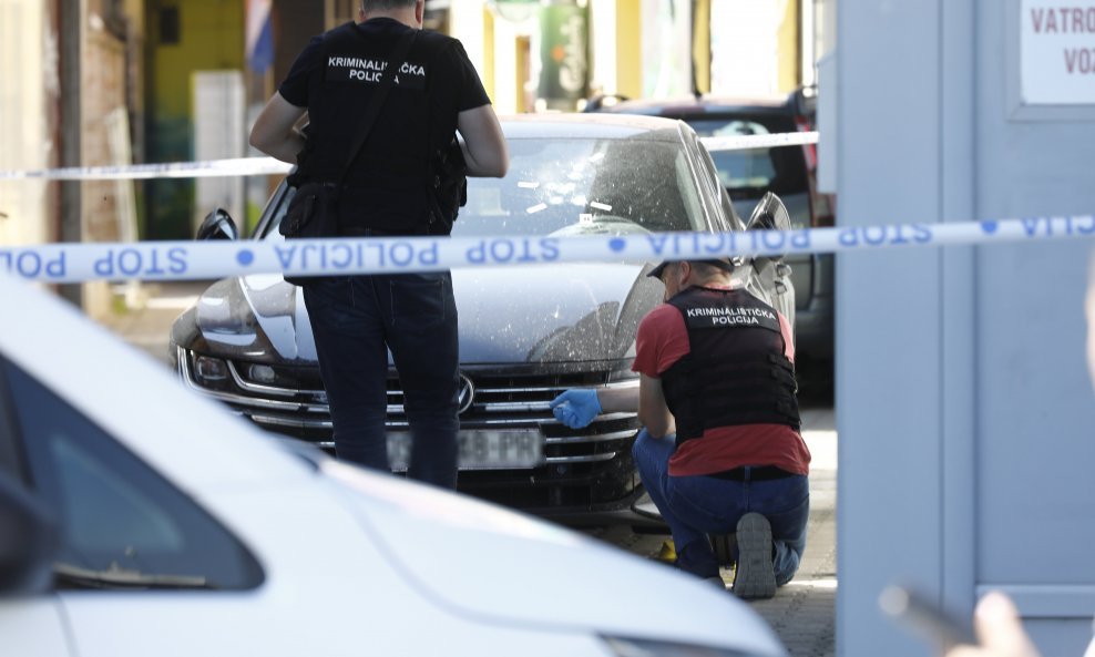 Propucan je automobil Josea Bota, sportskog direktora NK Osijeka