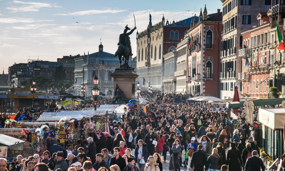 Turistička gužva u Italiji