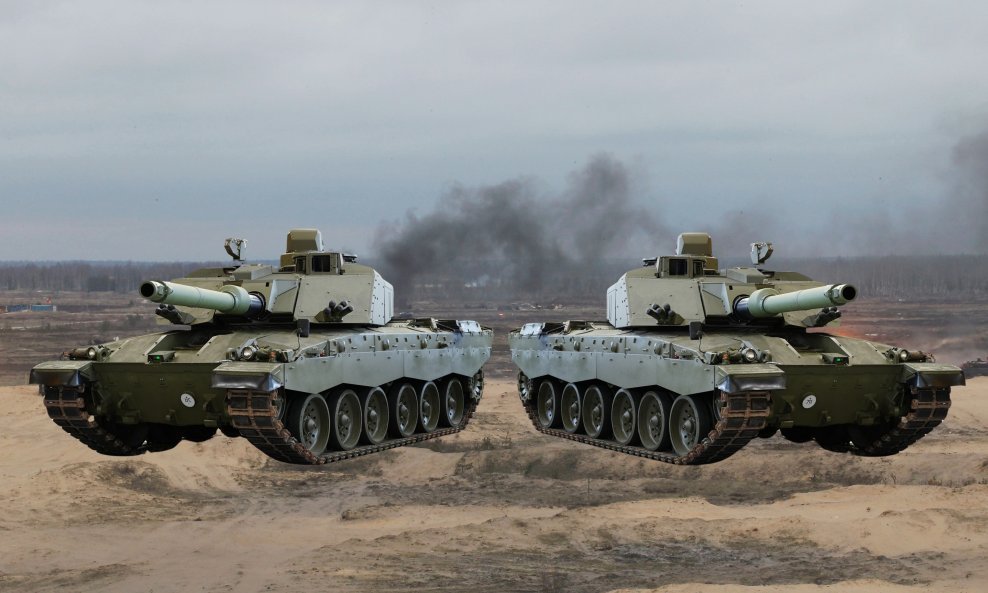 Britanski tenk Challenger 3