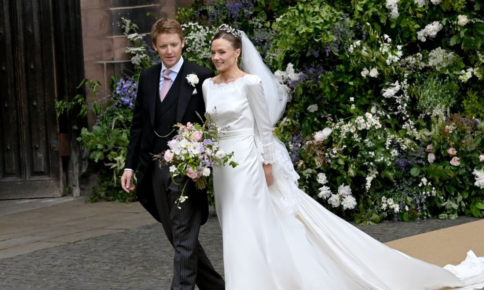 Olivia Henson i Hugh Grosvenor
