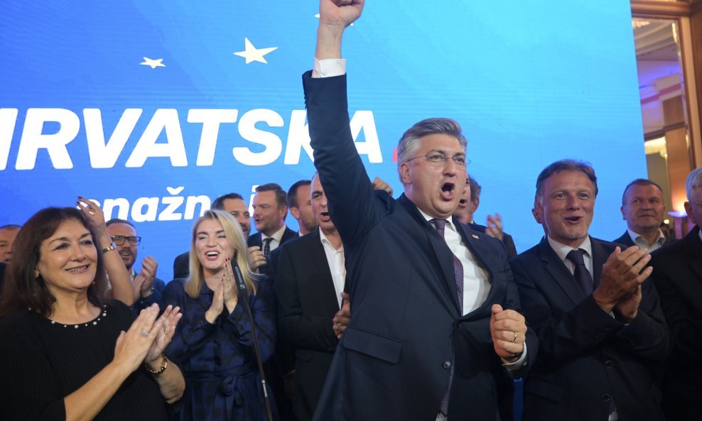 Andrej Plenković i HDZ-ovci
