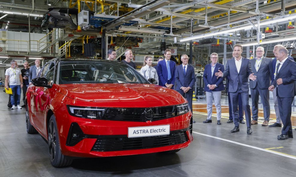 Opel proslavio 125 godina proizvodnje automobila u Rüsselsheimu