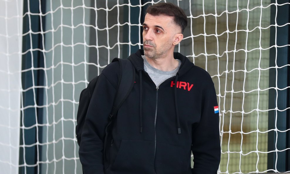 Izbornik hrvatske košarkaške reprezentacije Josip Sesar