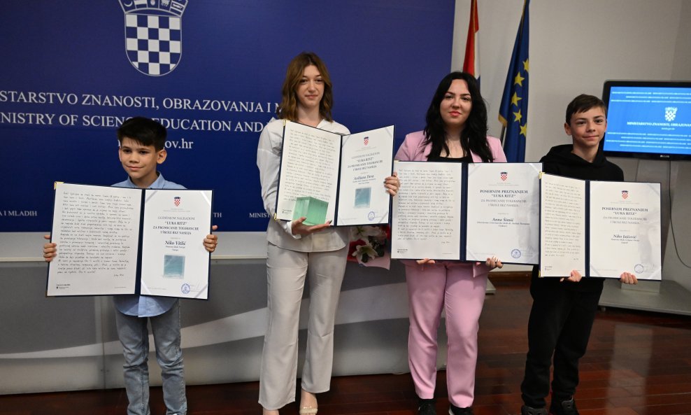 Dodjela nagrade 'Luka Ritz'