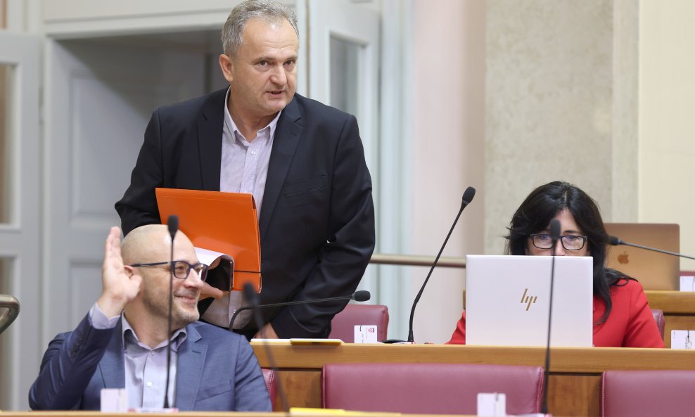 Zasjedanje Hrvatskog sabora
