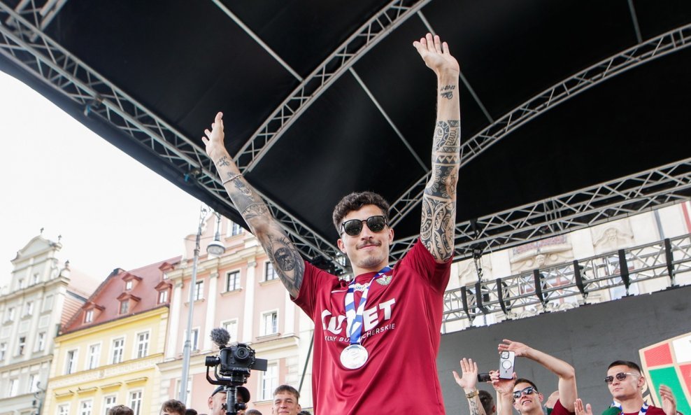 Erik Exposito