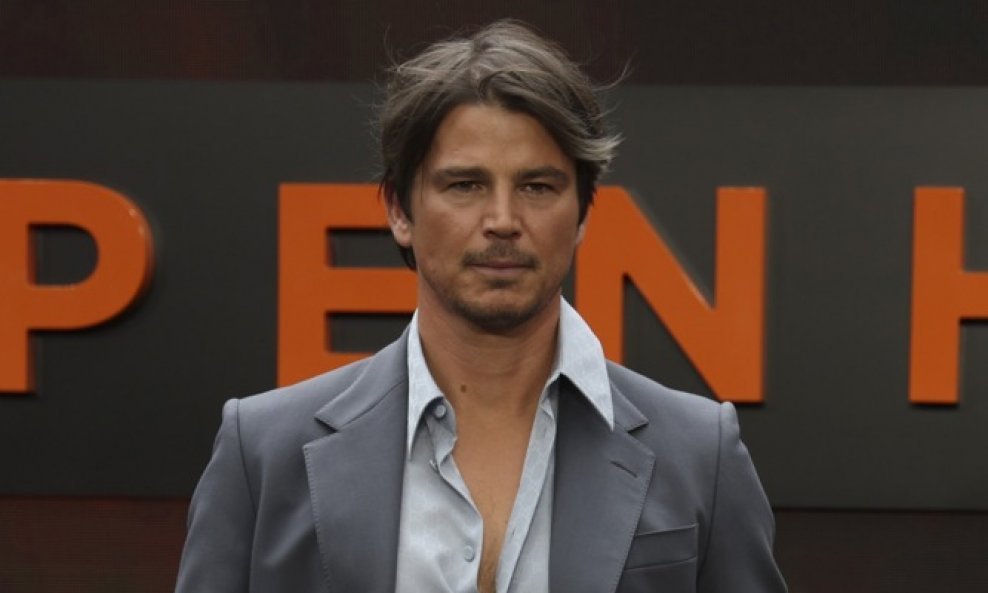 Josh Hartnett