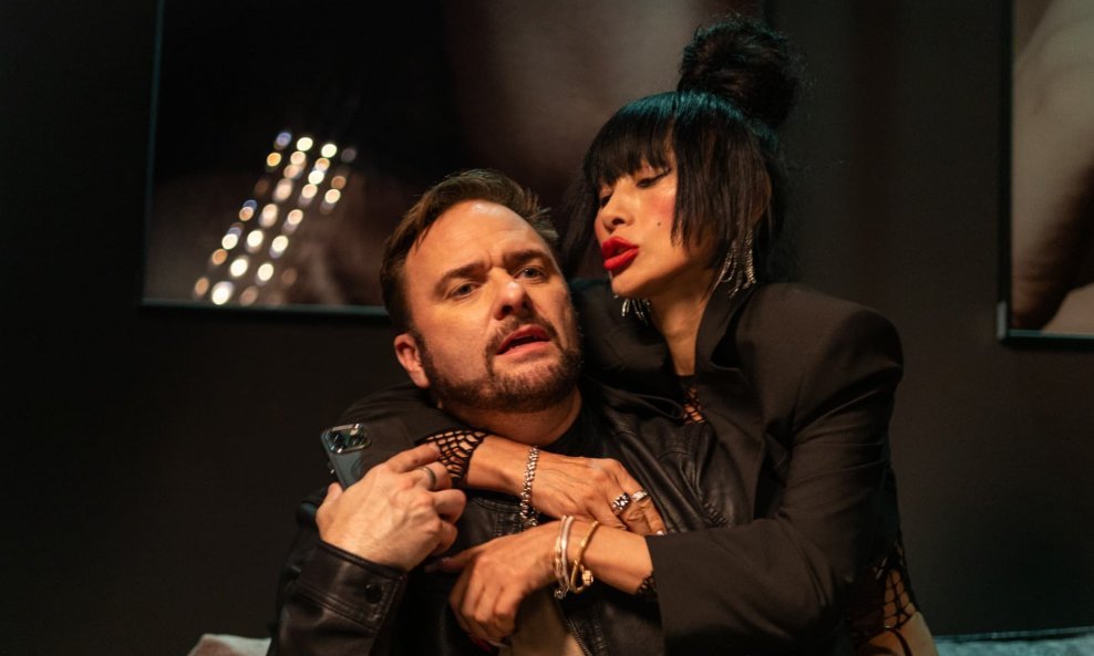 Bai Ling i Chris Moss