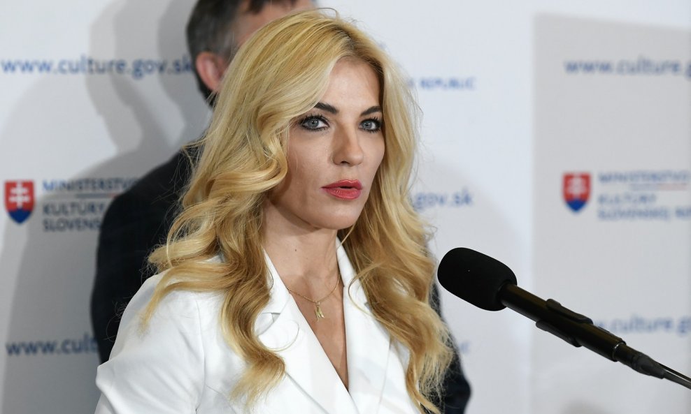 Ministrica Martina Simkovicova