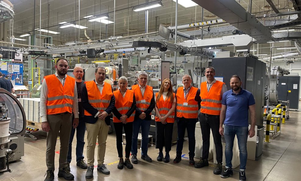 BAT-ova tvornica u Kanfanaru