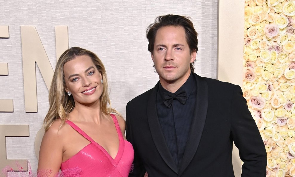 Margot Robbie i Tom Ackerley