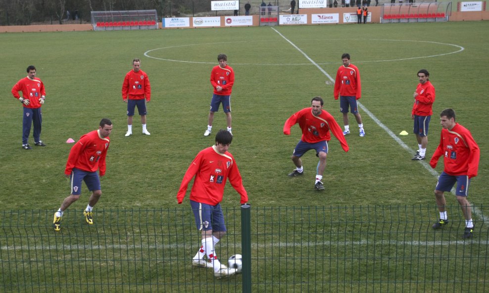 Nikola Kalinić, Darijo Srna, trening reprezentacije