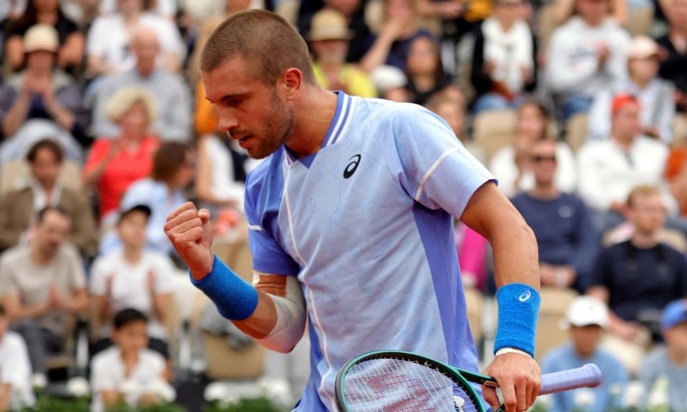 Borna Ćorić