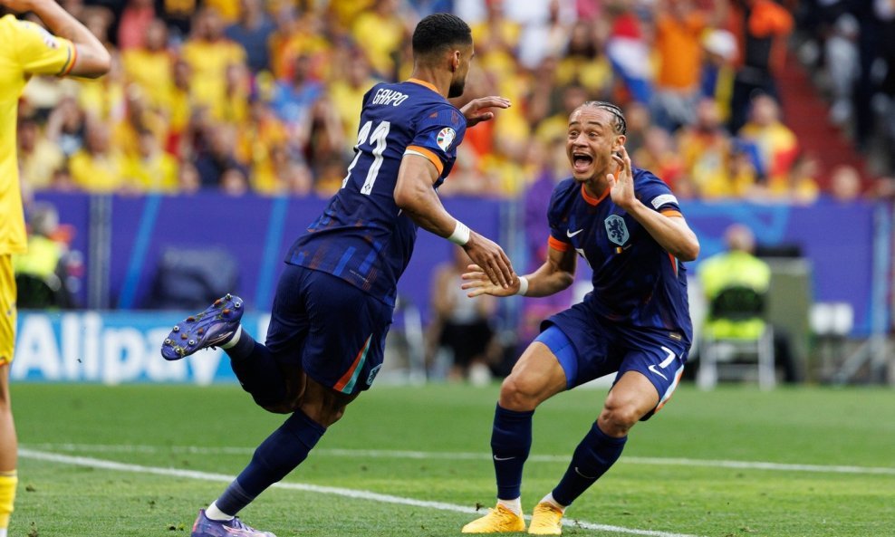 Cody Gakpo i Xavi Simons