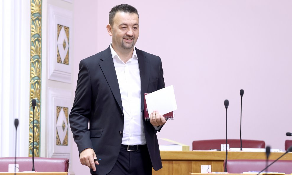 Marijan Pavliček
