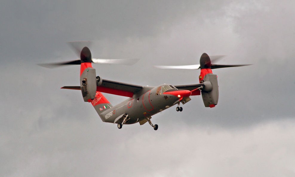 Prototip AW609 u lebdećem načinu rada