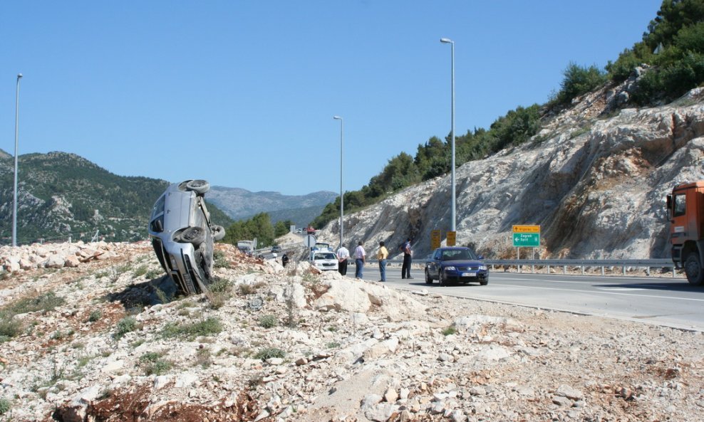 Prometna nesreća na čvoru Vrgorac