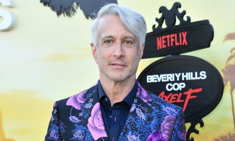 Bronson Pinchot