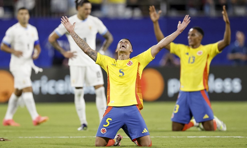 Kolumbijci slave - Kevin Castano (u prvom planu) i Yerry Mina
