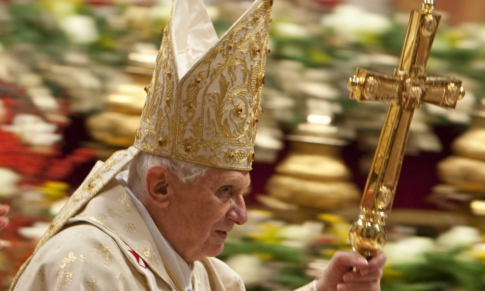 PAPA BENEDIKT XVI.