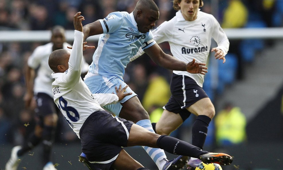 Luka Modrić, Micah Richards