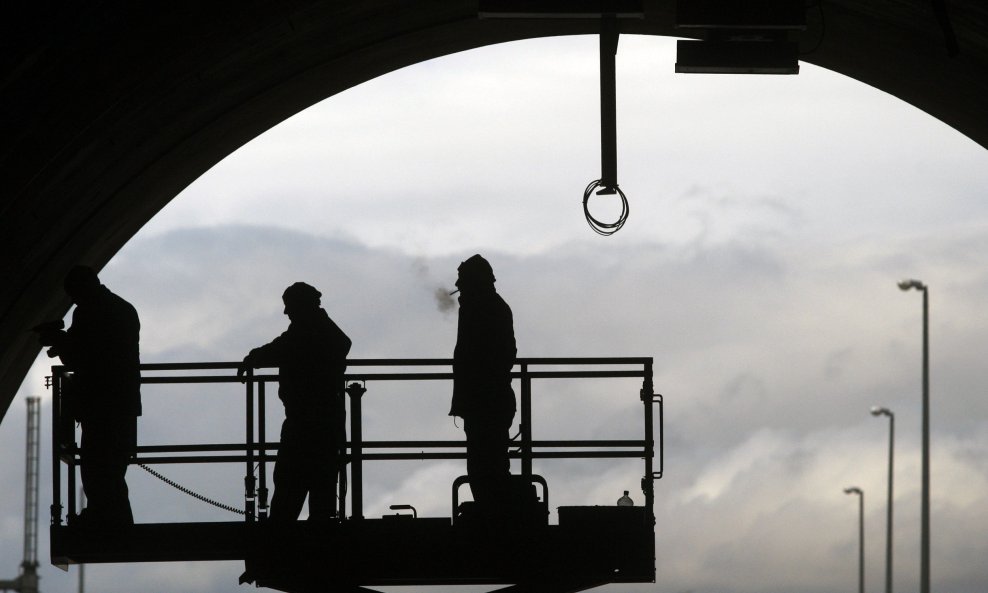 Farbanje tunela Sv.Rok