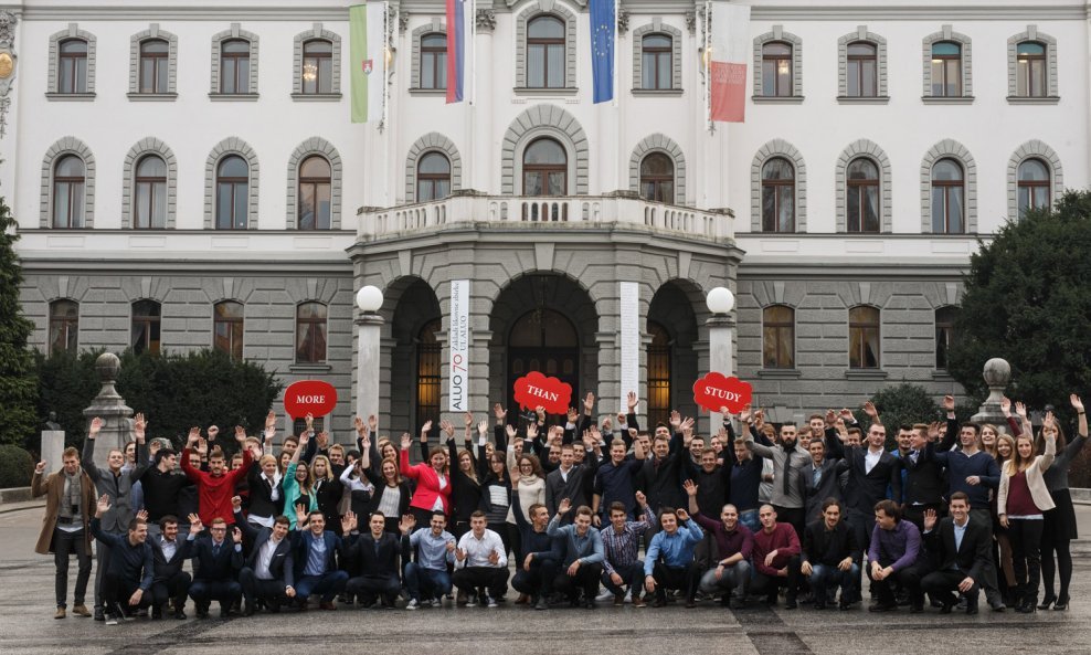 Na redoviti studij Sveučilišta u Ljubljani ove se godine upisalo 487 hrvatskih studenata