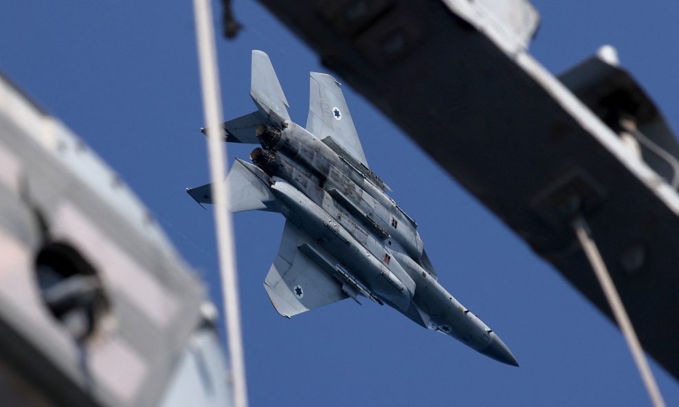 Izraelski F-15 - ilustracija