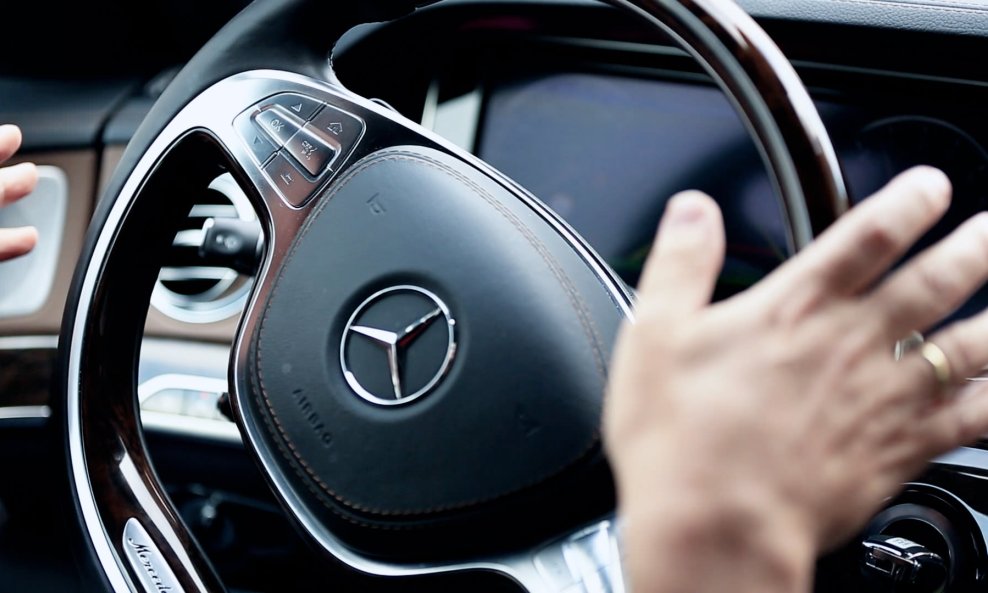 S500_Intelligent_Drive_Video_02