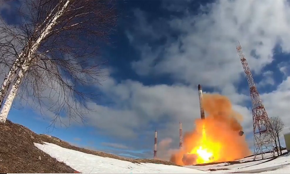 RS-28 Sarmat - testiranje