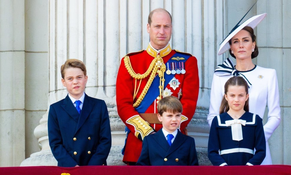 Kate Middleton, princeza Charlotte, prinčevi William, George i Louis