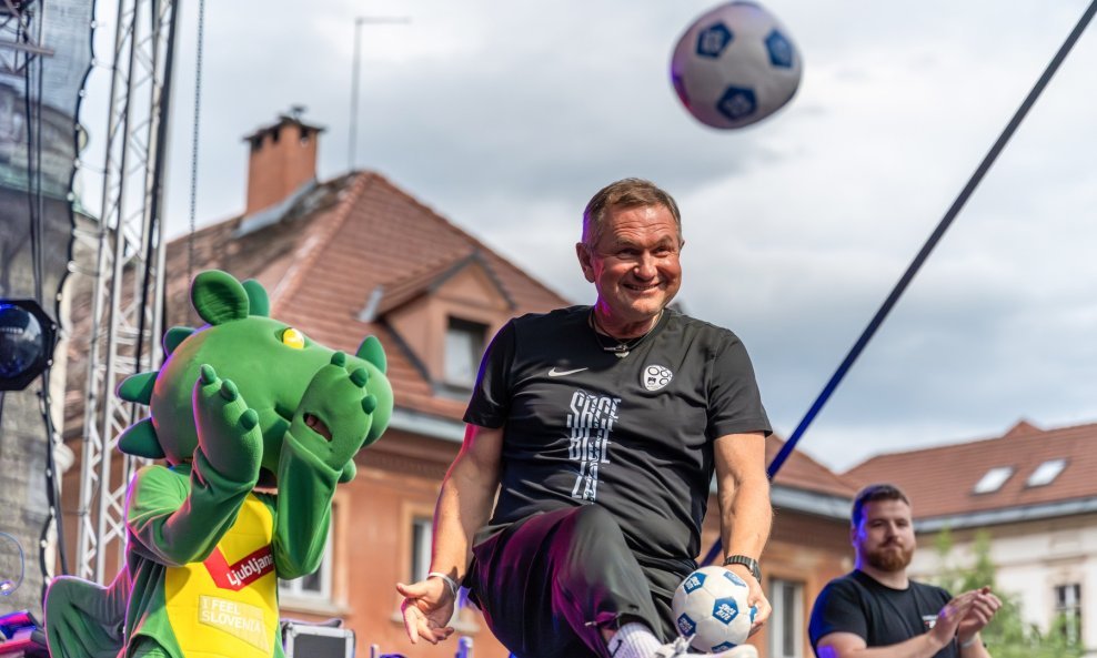 Matjaž Kek, izbornik slovenske nogometne reprezentacije