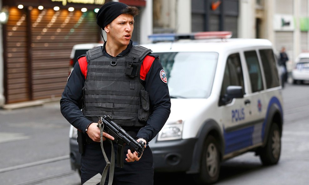 Eksplozija u središtu Istanbula 08