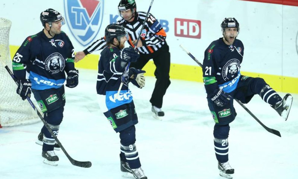 Ryan Michael, Kane Boyd, Thomas Bill Medveščak