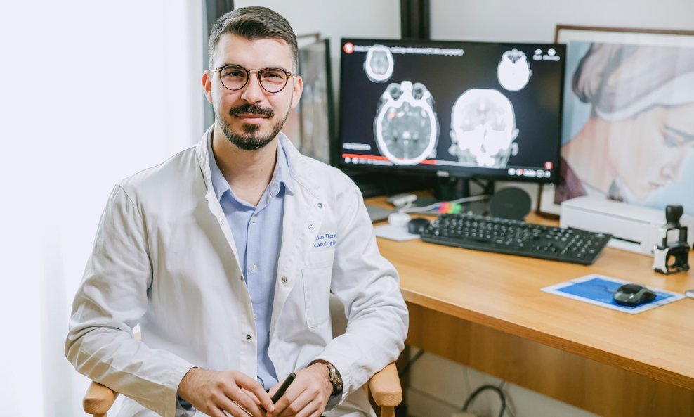 Dr. Filip Đerke, specijalizant neurologije iz KB-a Dubrava iz Zagreba