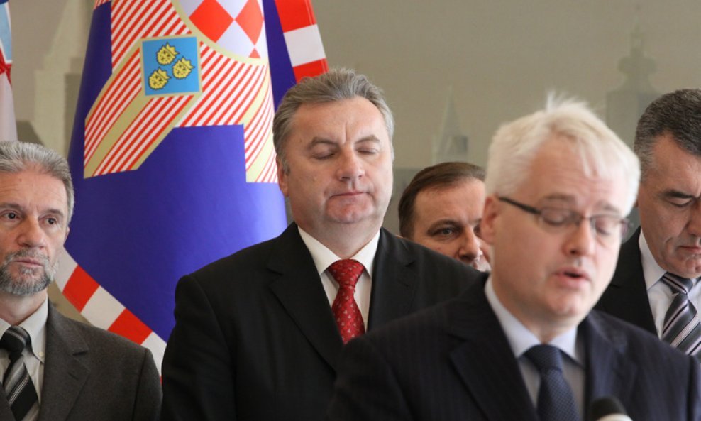 Đuro Popijač, Ivo Josipović