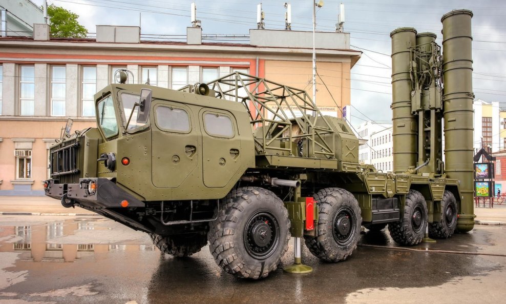 Ruski raketni sustav S-300 (ilustracija)