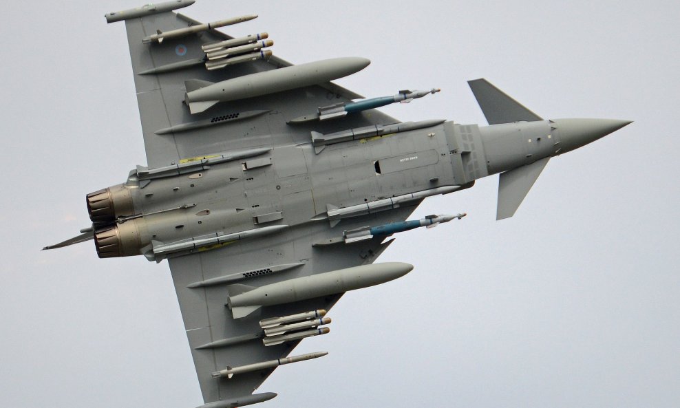 Britanski Typhoon
