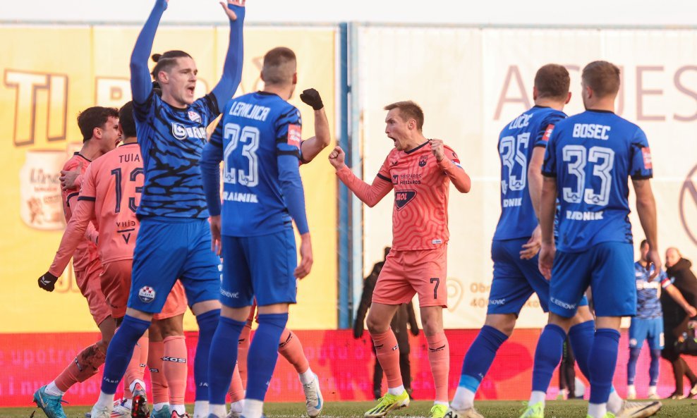 Slaven - Osijek