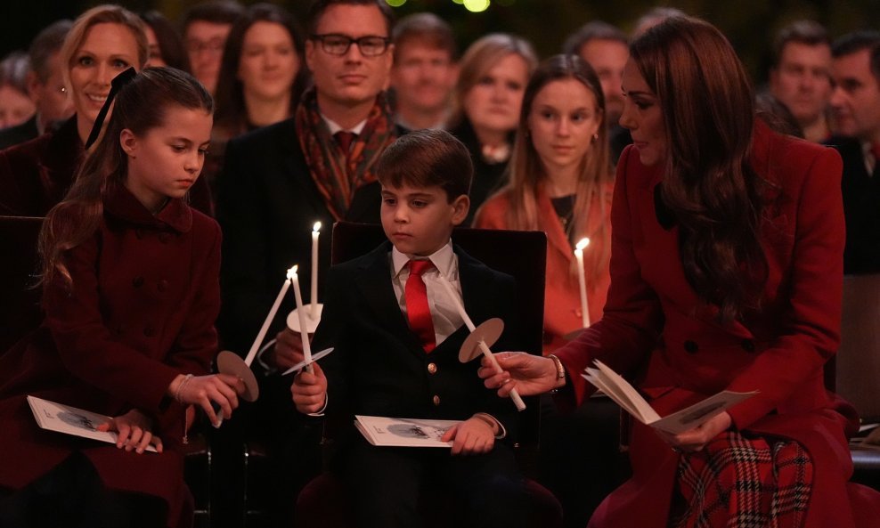 Kate Middleton s obitelji na koncertu