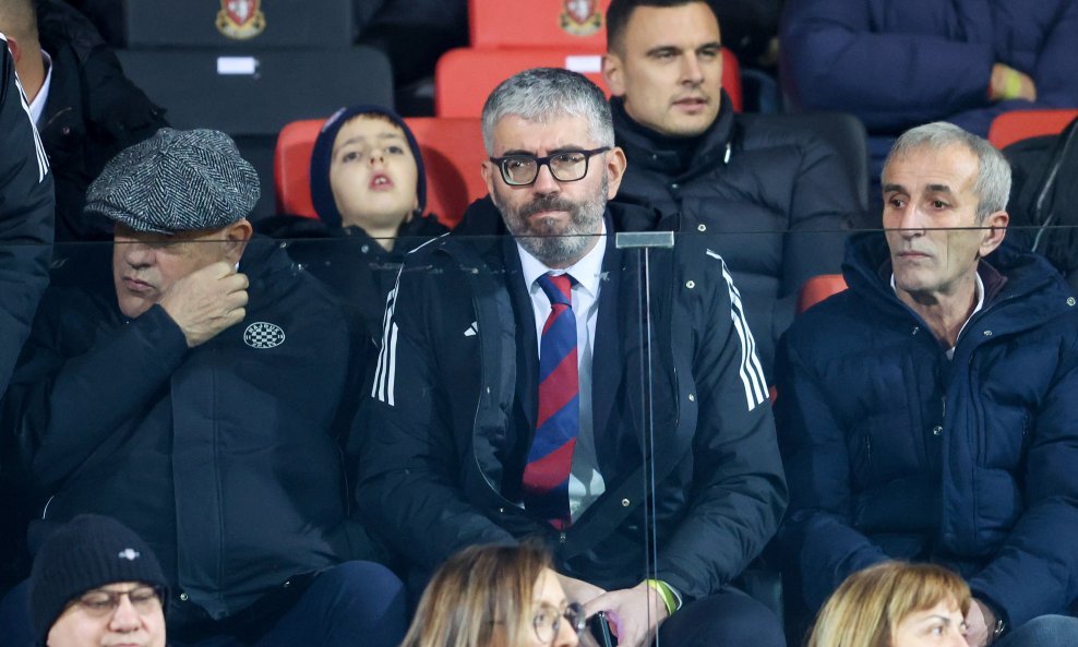Branko Karačić (prvi sdesna), uz Ivana Bilića i Boru Primorca