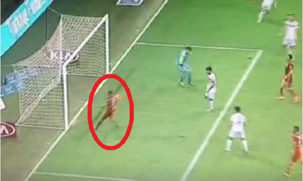 promašaj s dva metra