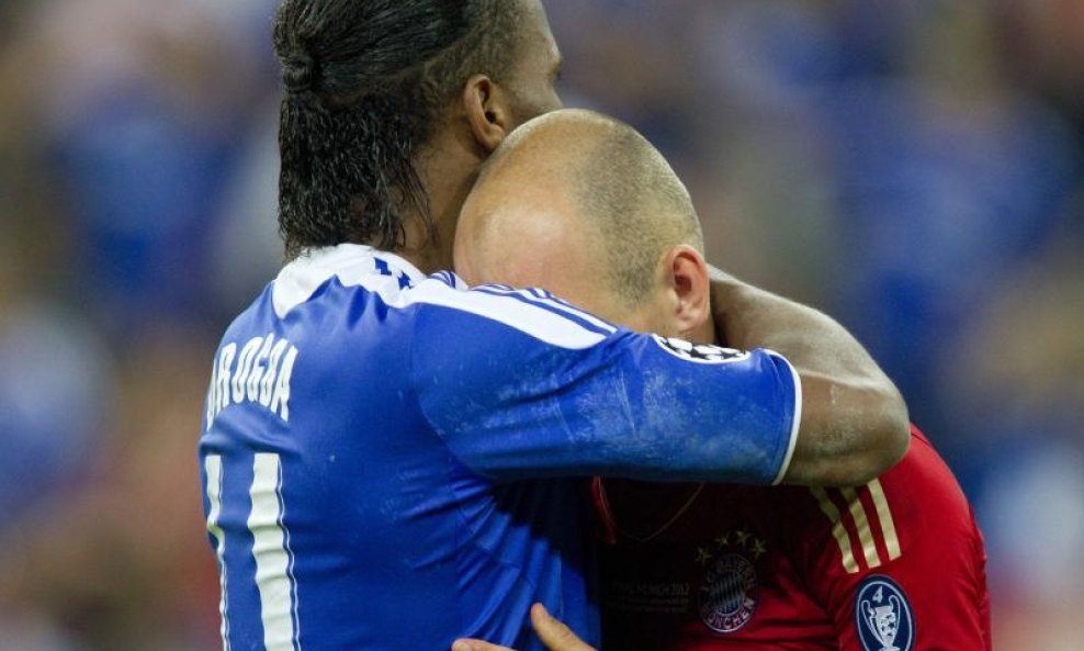 Didier Drogba (Chelsea) i Arjen Robben (Bayern)