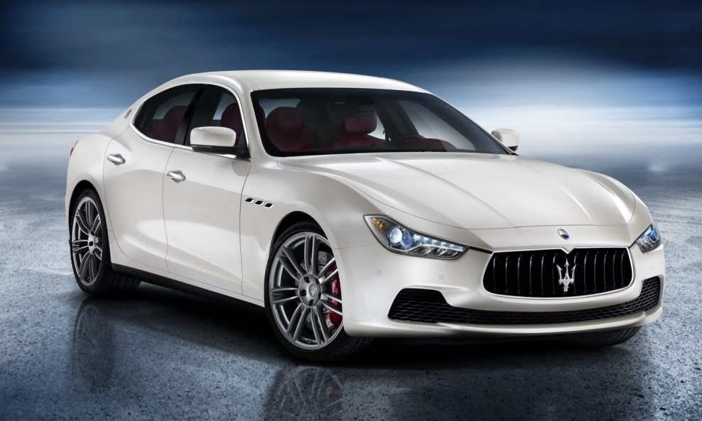 Maserati-Ghibli-1[2]