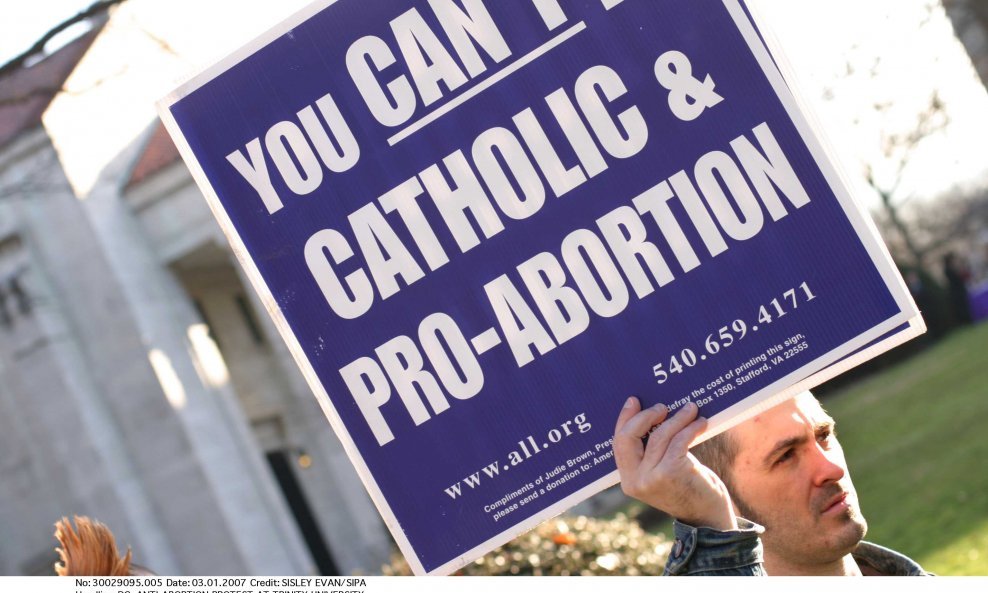 pobačaj abortus prosvjed