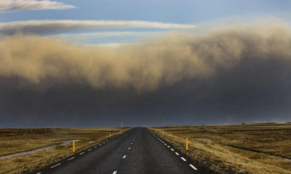 Erupcija vulkana na Islandu (7)